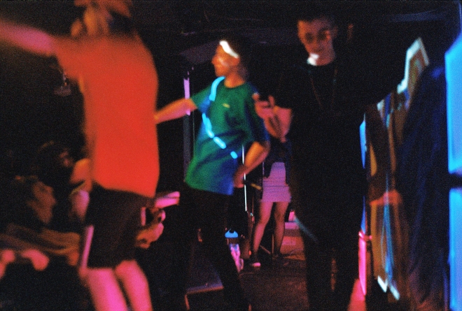 17 Bounder 2, Storm club, Opak Dissu